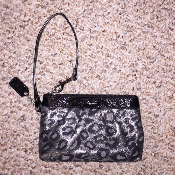 leopard wristlet wallet